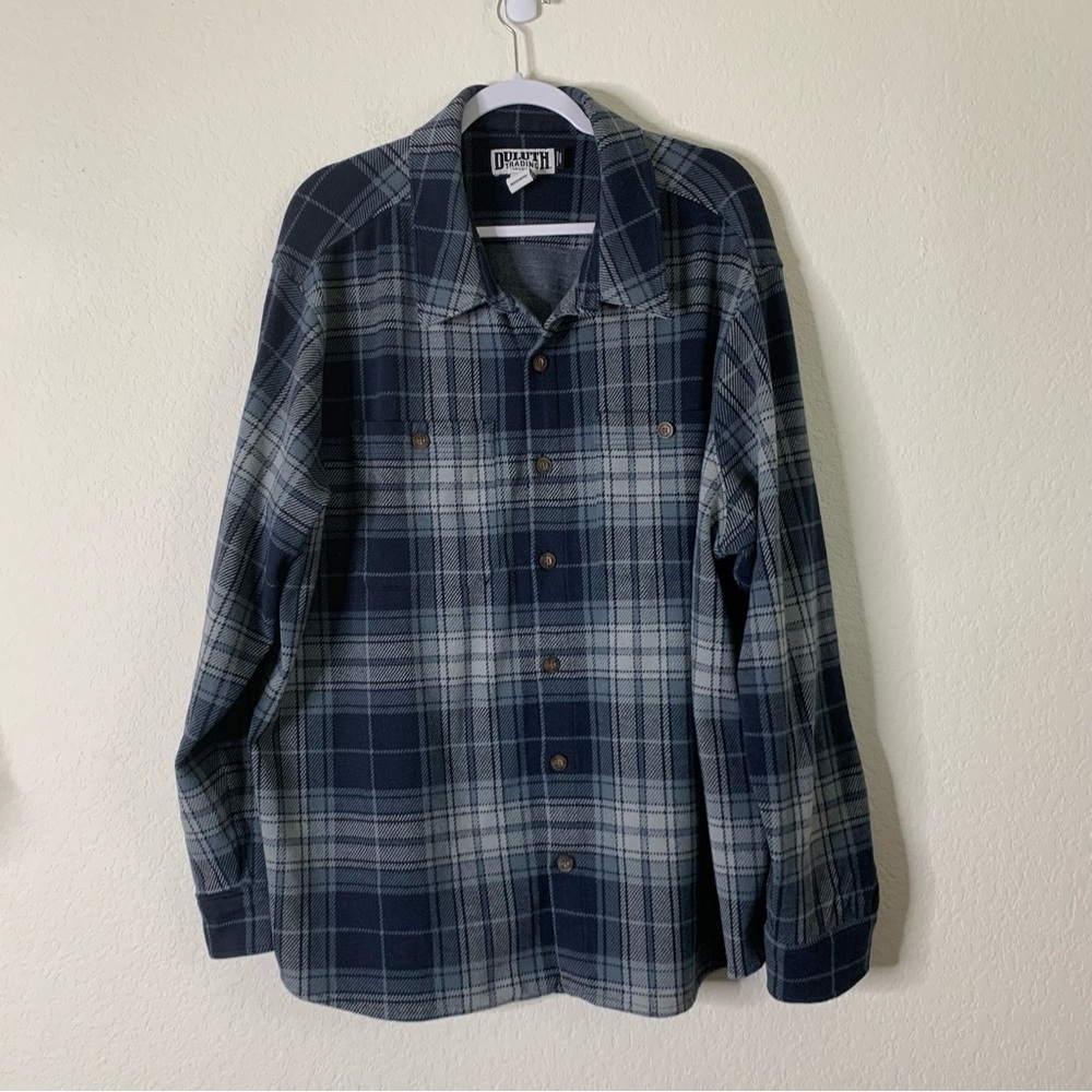 Duluth Trading Co Men's T-Shirt Flannel Standard Fit Shirt untucked length XXL